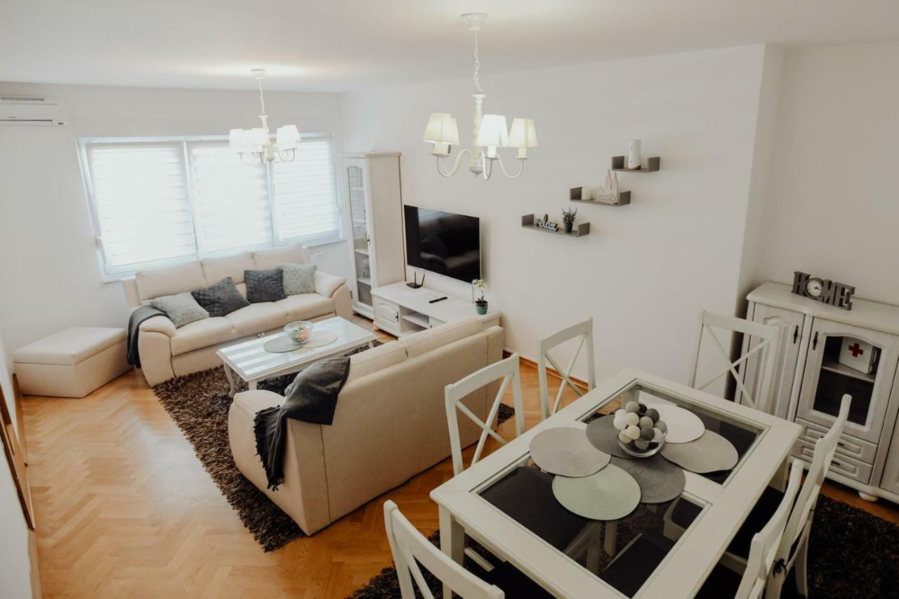 Apartman M5 Ðakovo Exterior foto