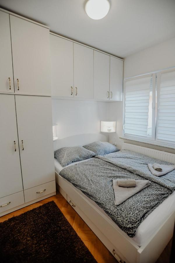 Apartman M5 Ðakovo Exterior foto